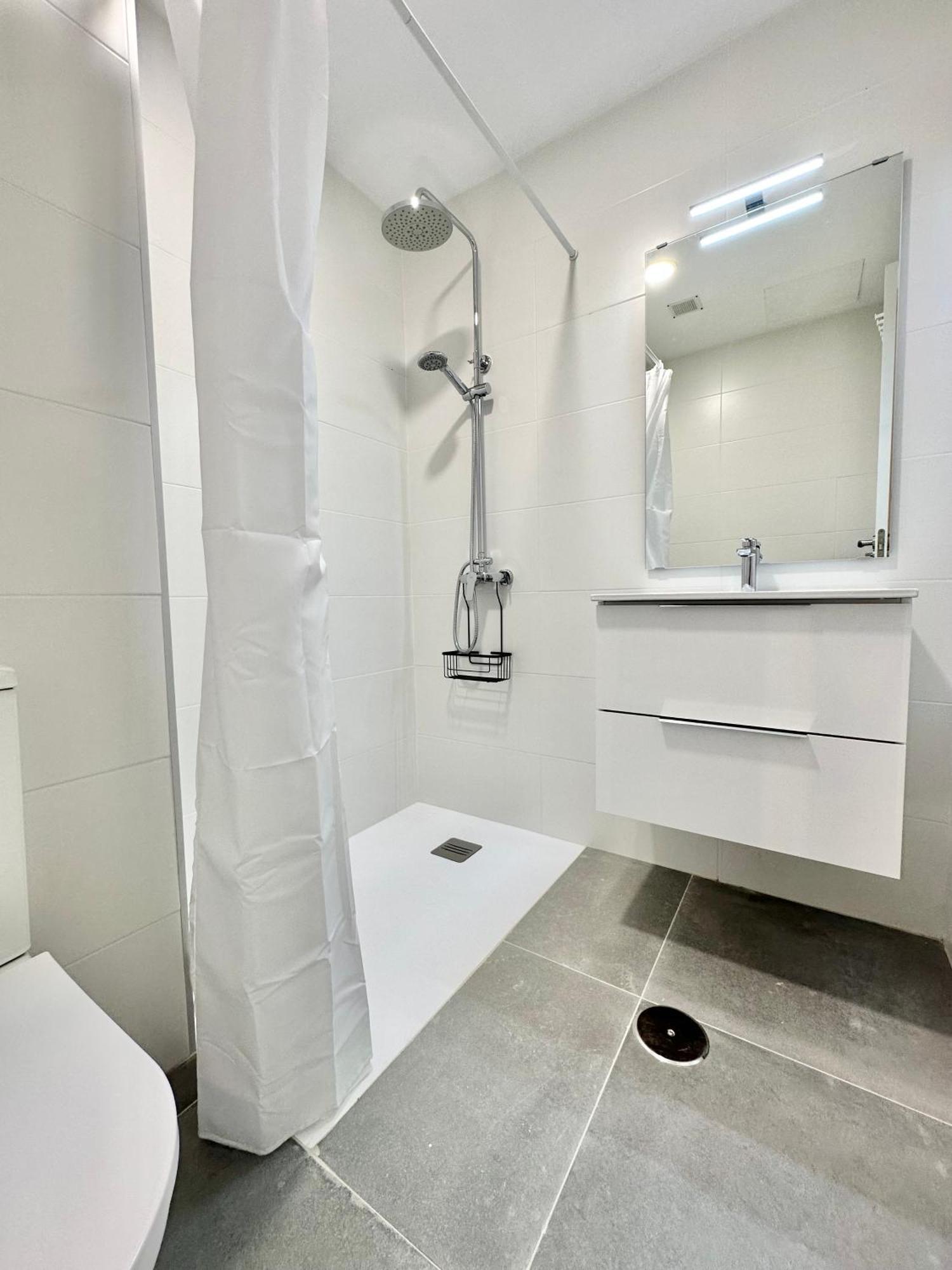 Bluehorizon Haven Apartment Los Abrigos Luaran gambar